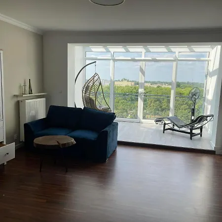 Kobielska 6 - Bezplatny Parking - Free Parking - 500m Wojskowy Instytut Medyczny - Wielki Taras Z Przepieknym Widokiem Na Park - Dla 4 Osob - Better Rentral * Varsóvia