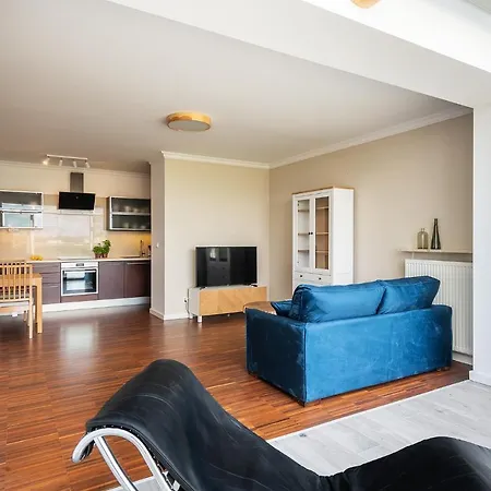 Kobielska 6 - Bezplatny Parking - Free Parking - 500m Wojskowy Instytut Medyczny - Wielki Taras Z Przepieknym Widokiem Na Park - Dla 4 Osob - Better Rentral Apartamento *