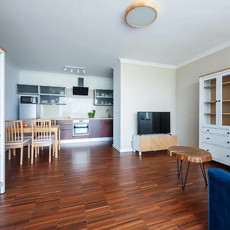 Kobielska 6 - Bezplatny Parking - Free Parking - 500m Wojskowy Instytut Medyczny - Wielki Taras Z Przepieknym Widokiem Na Park - Dla 4 Osob - Better Rentral Appartement Warschau