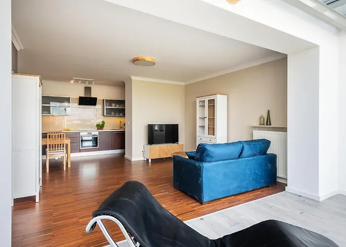 Kobielska 6 - Bezplatny Parking - Free Parking - 500m Wojskowy Instytut Medyczny - Wielki Taras Z Przepieknym Widokiem Na Park - Dla 4 Osob - Better Rentral Διαμέρισμα *