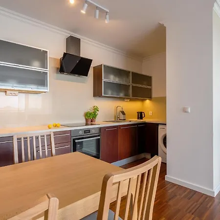 Better Rentral: Kobielska 6 With Free Parking And Park View Terrace Apartment