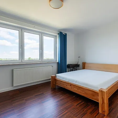 Better Rentral: Kobielska 6 With Free Parking And Park View Terrace Apartment Warsaw